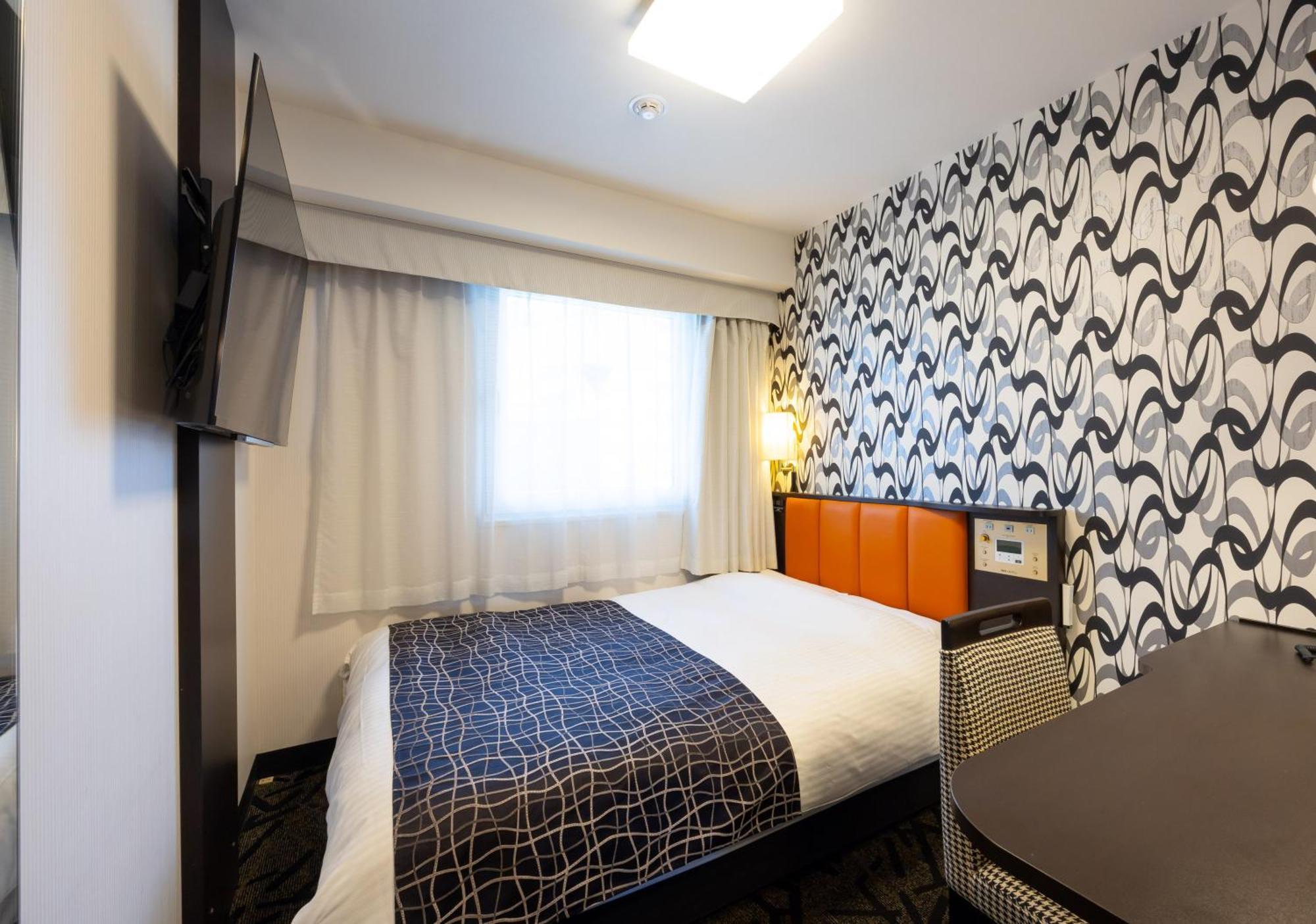 APA Hotel Osaka Umeda Bagian luar foto